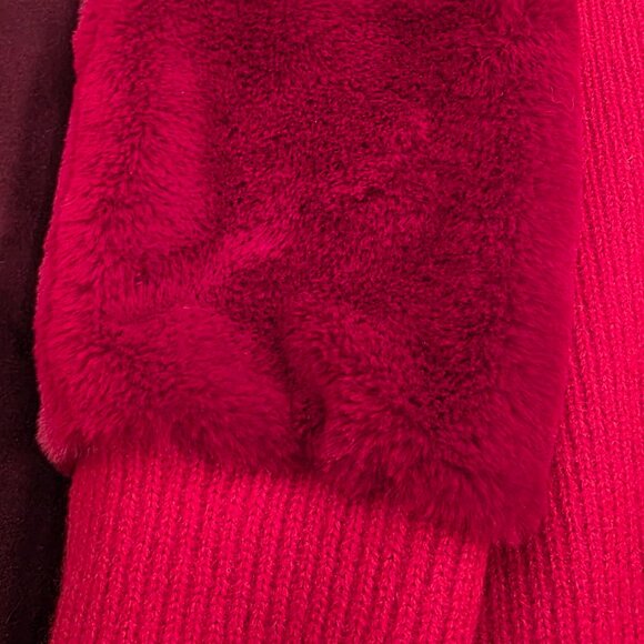 Pullover - Picture 3 of 4